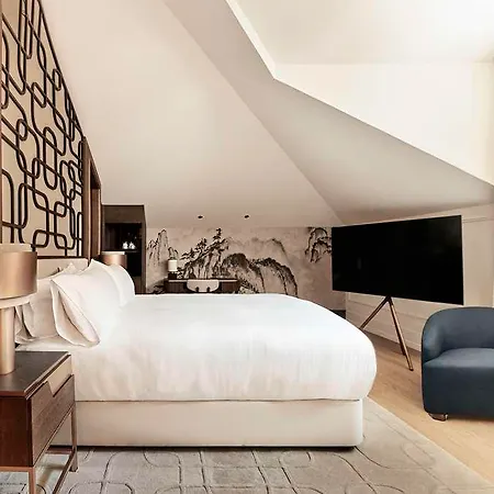 Nobu Otel
